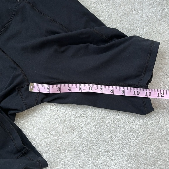 Calia by Carrie Underwood black yoga fitness athletic shorts, Size L - Picture 6 of 7